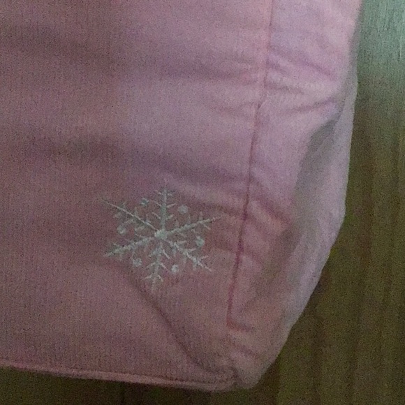 Quacker Factory Snowflake Corduroy Tote - Picture 3 of 4